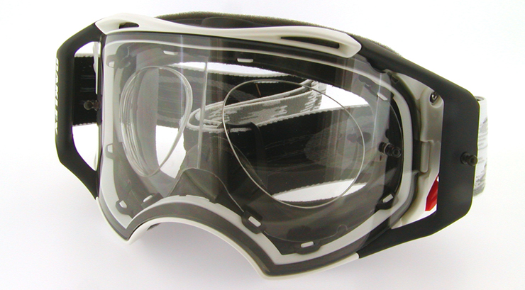 OAKLEY AIRBRAKE MX PRO VISION